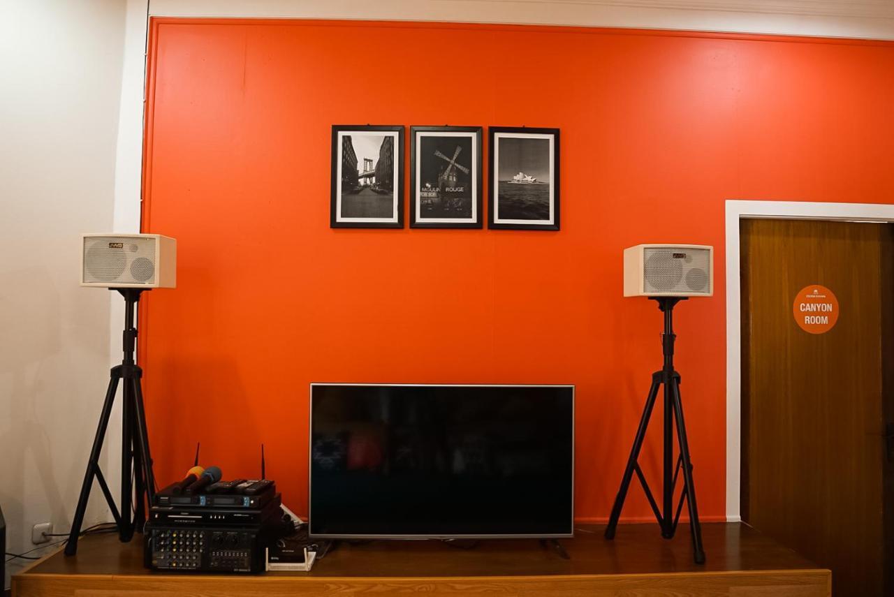 Roemah Renjana Bandung Bed & Breakfast Dış mekan fotoğraf
