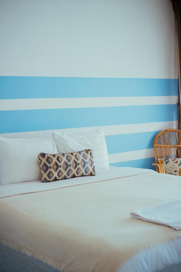 Roemah Renjana Bandung Bed & Breakfast Dış mekan fotoğraf