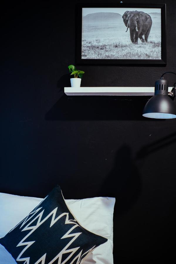Roemah Renjana Bandung Bed & Breakfast Dış mekan fotoğraf