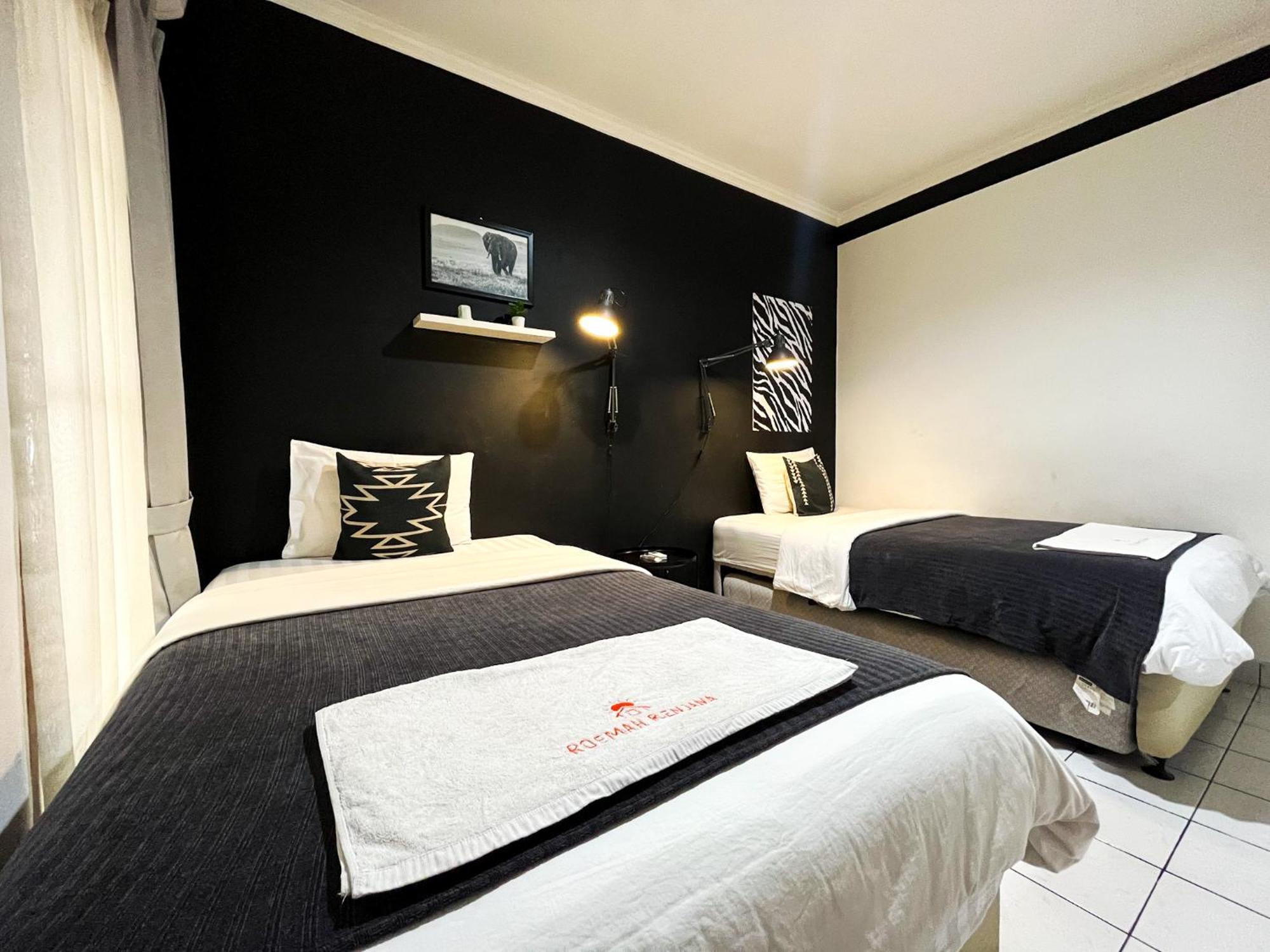 Roemah Renjana Bandung Bed & Breakfast Dış mekan fotoğraf