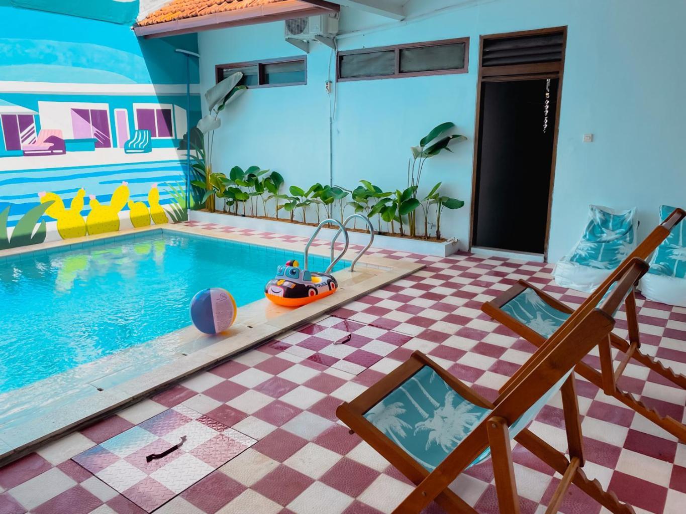 Roemah Renjana Bandung Bed & Breakfast Dış mekan fotoğraf